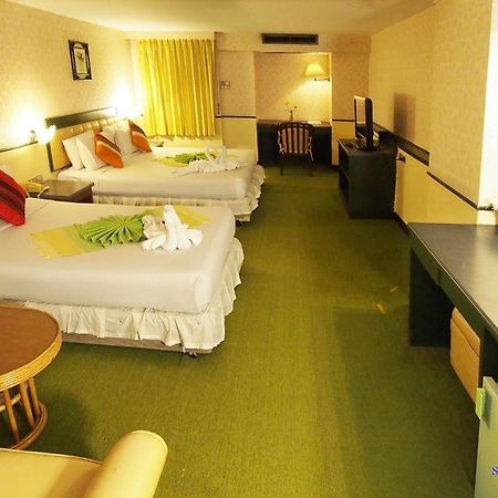 Sena Place Hotel Бангкок Экстерьер фото